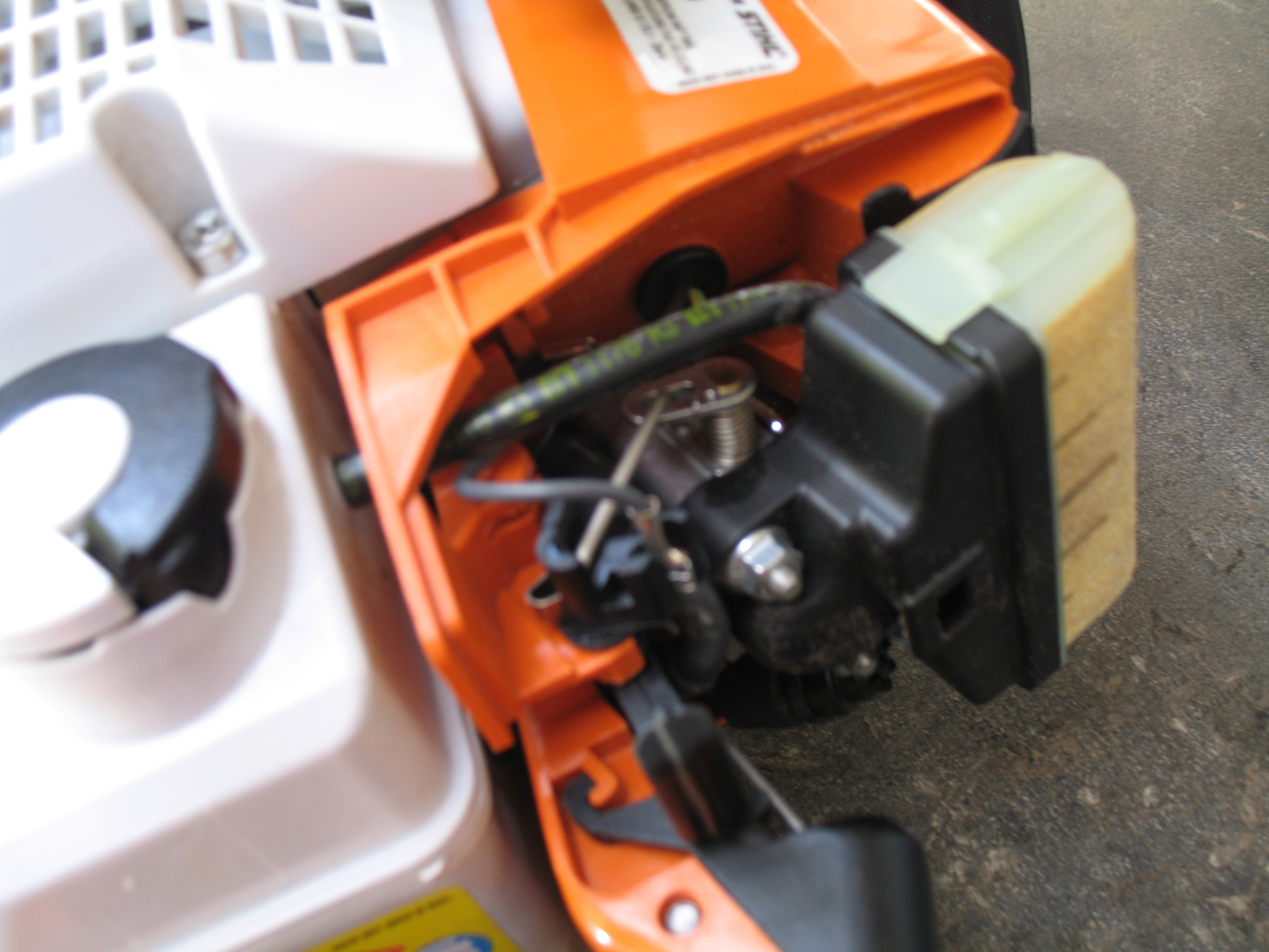 Stihl MS250 won't turn off.